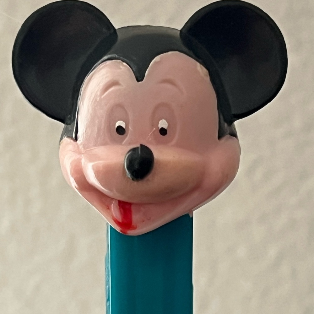 RARE Mickey Mouse Vintage Pez Dispenser - Picture 10 of 10